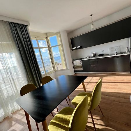 Wave Beachfront Apartments Dıraç Dış mekan fotoğraf